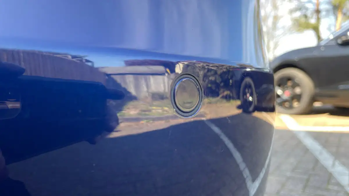 2021-tesla-model-3-e-long-range-awd-big-21