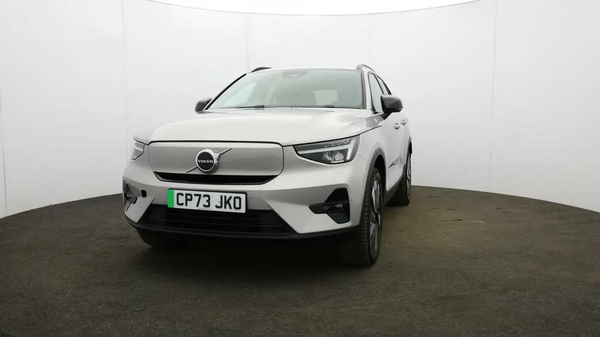2023-volvo-xc40-e-twin-recharge-plus-big-35