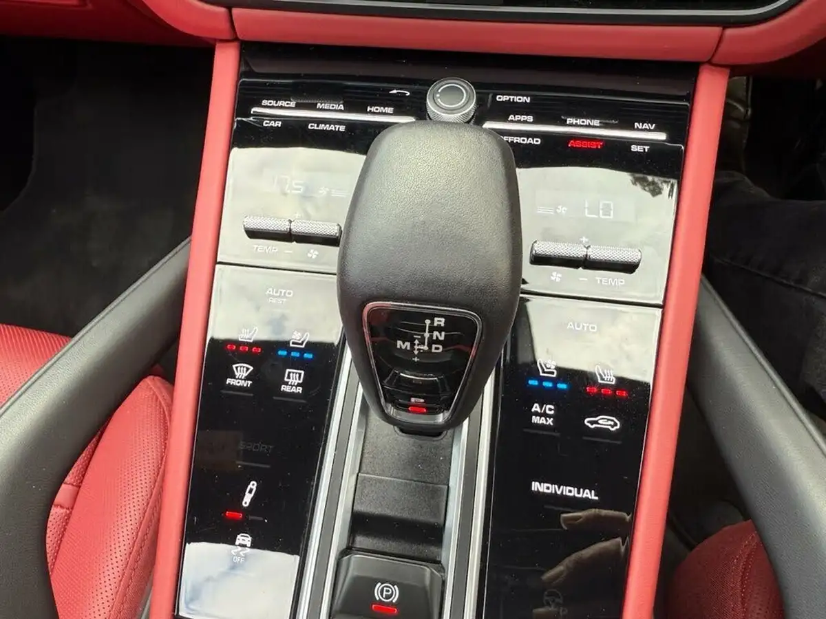 2023-porsche-cayenne-30-v6-e-hybrid-platinum-edition-462ps-station-wagon-big-39