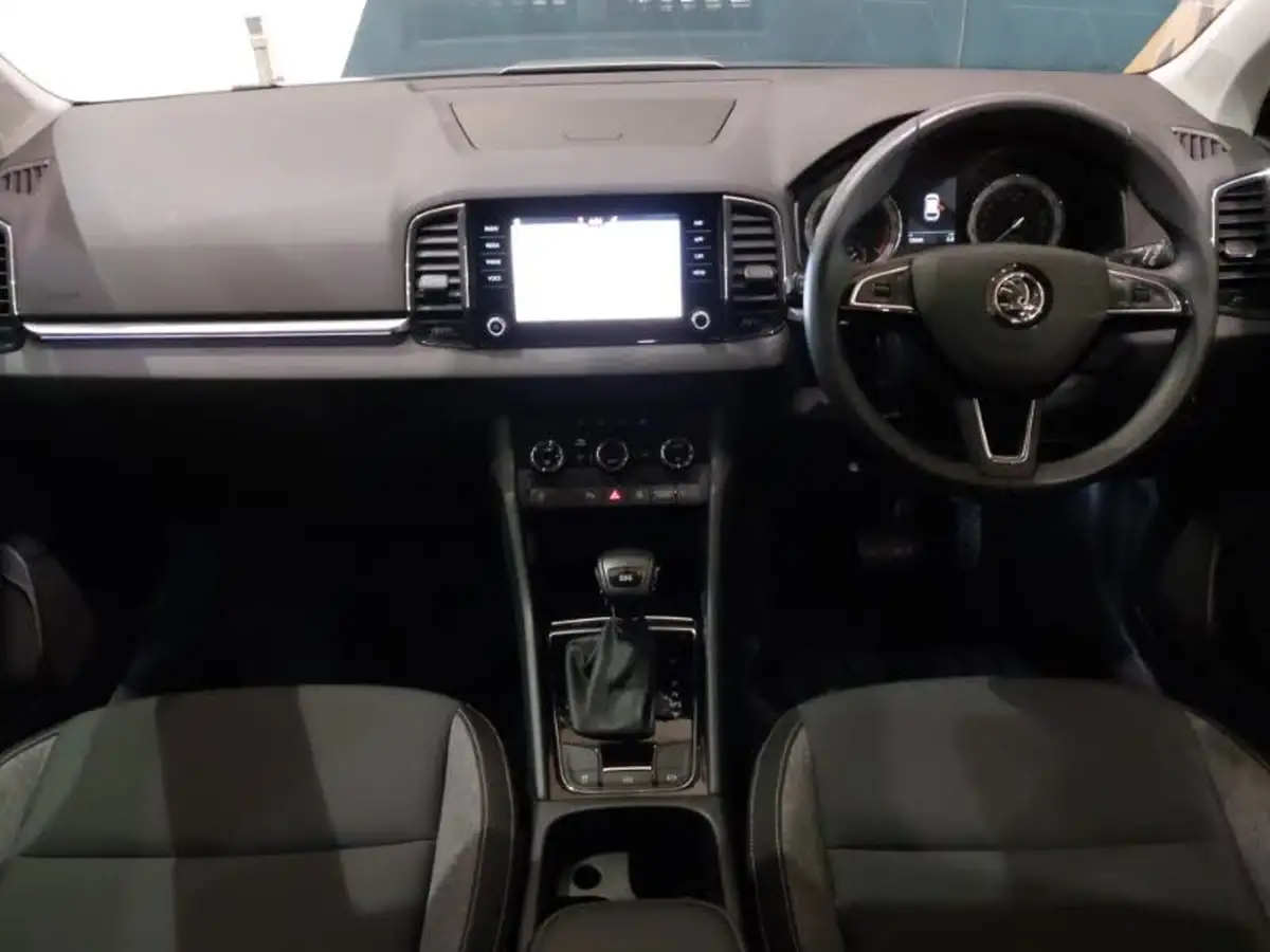 2020-skoda-karoq-16tdi-se-drive-dsg-big-2