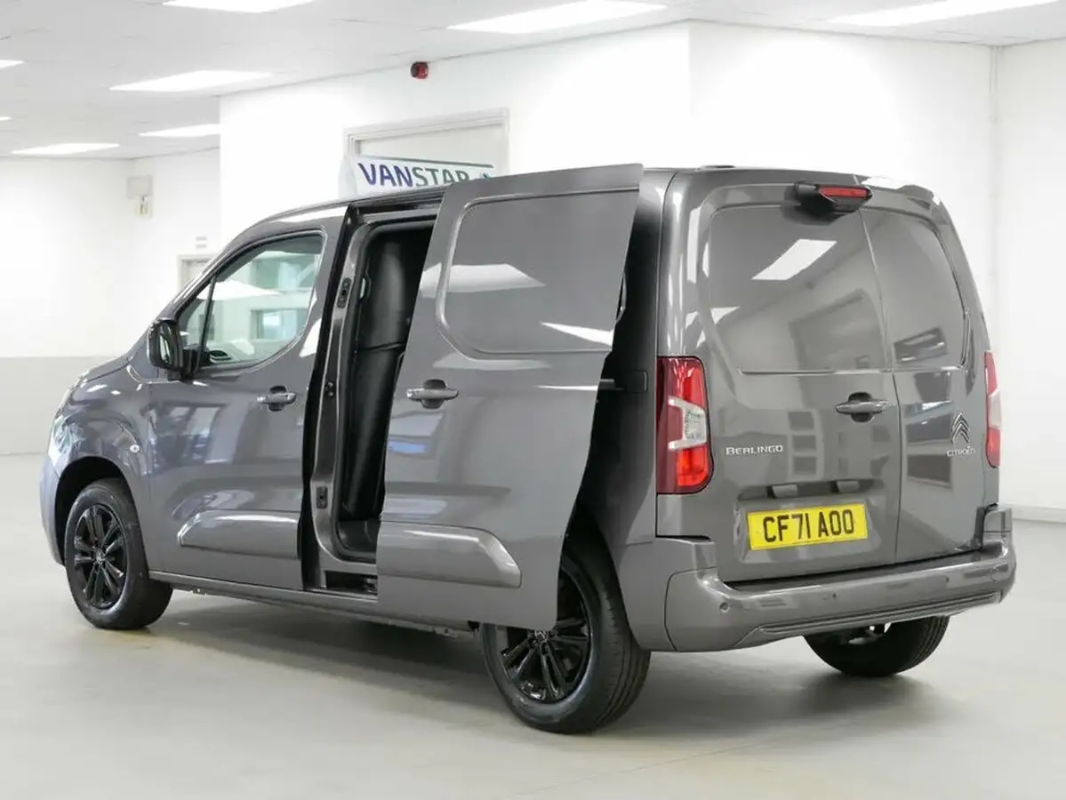 2021-citroen-berlingo-15bluehdi-1000-driver-pro-130pseu6dt-e-ss-van1000-eat8-big-17