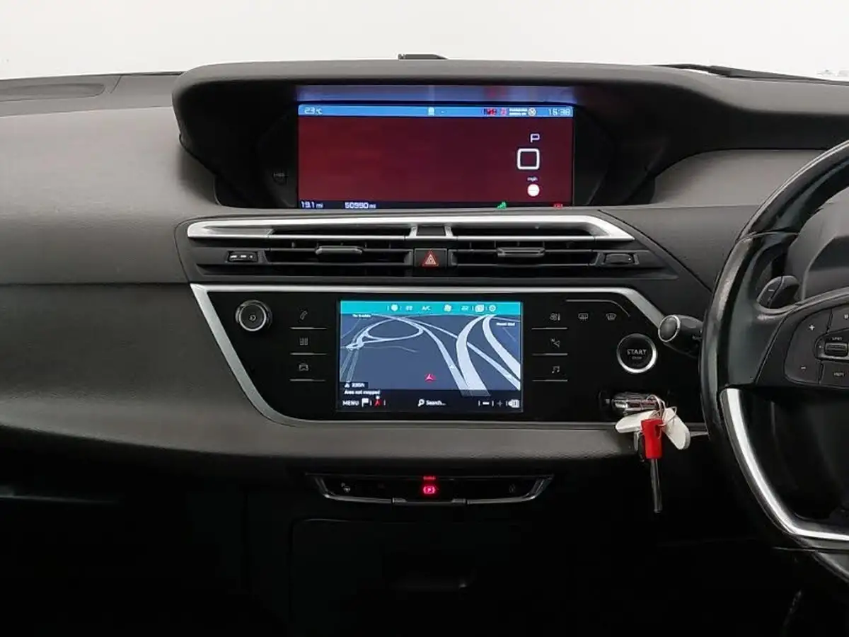 2019-citroen-grand-c4-spacetourer-12-puretech-flair-eat8-big-9