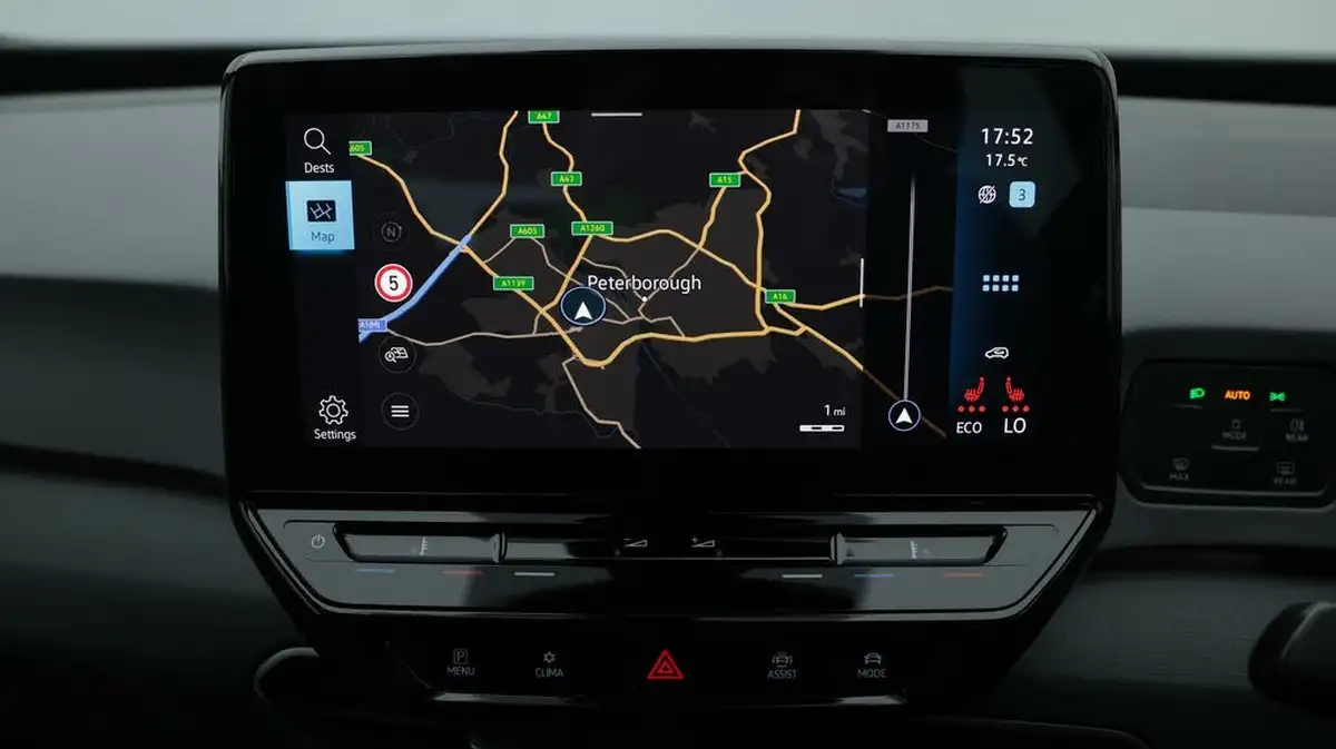 2020-volkswagen-id3-e-life-big-11