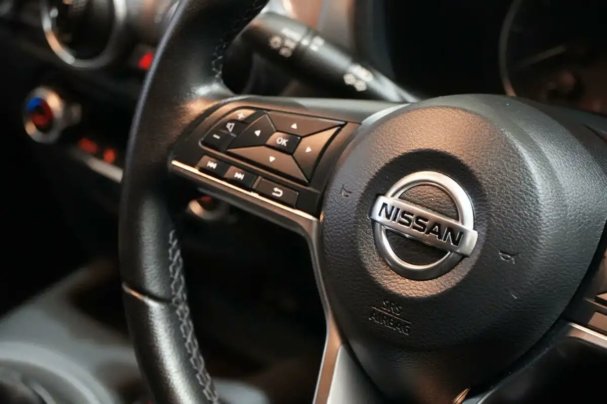 2022-nissan-juke-10-dig-t-n-connecta-big-16