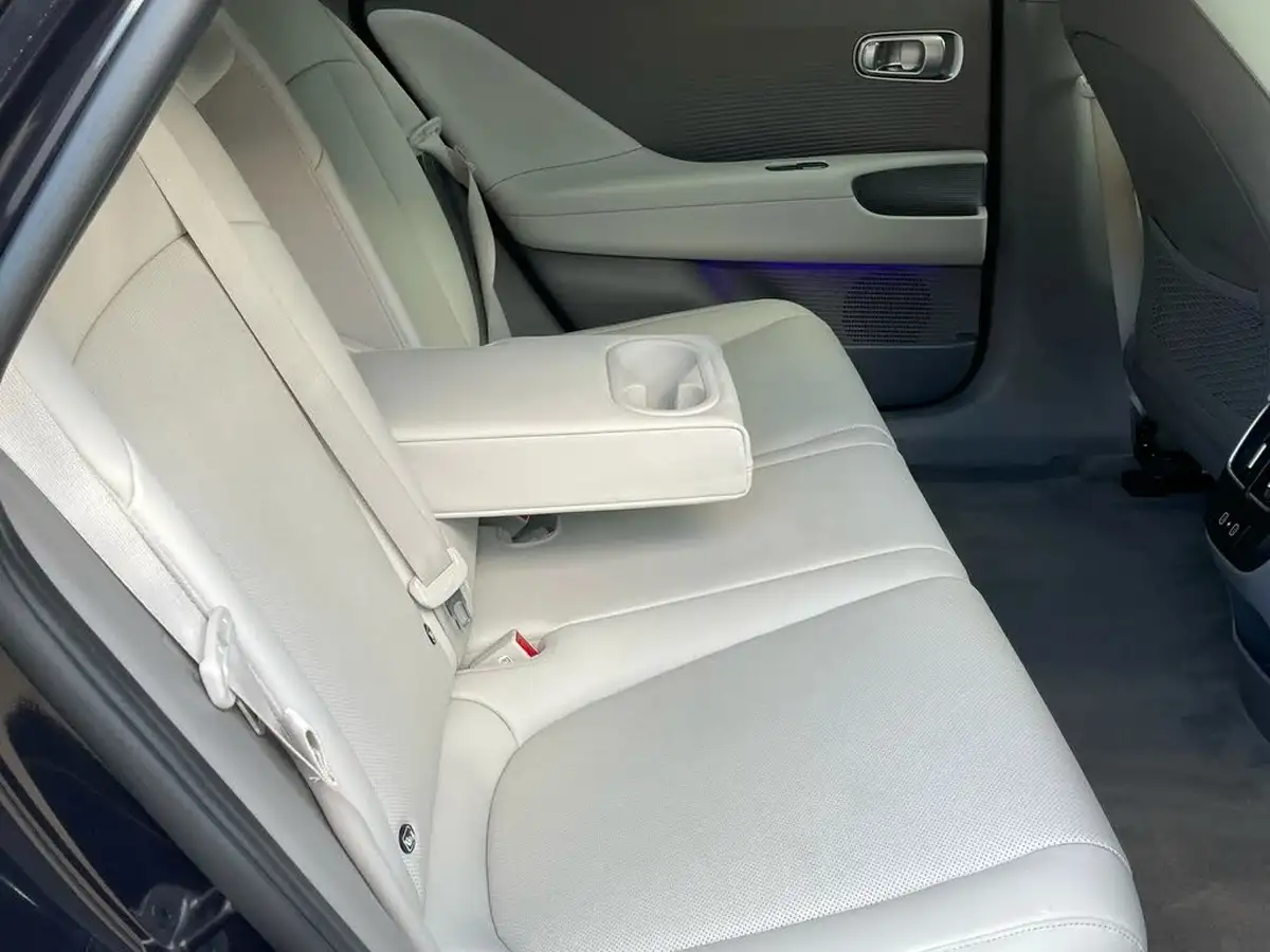 2024-hyundai-ioniq-6-e-ultimate-325ps-dual-motor-awd-big-10