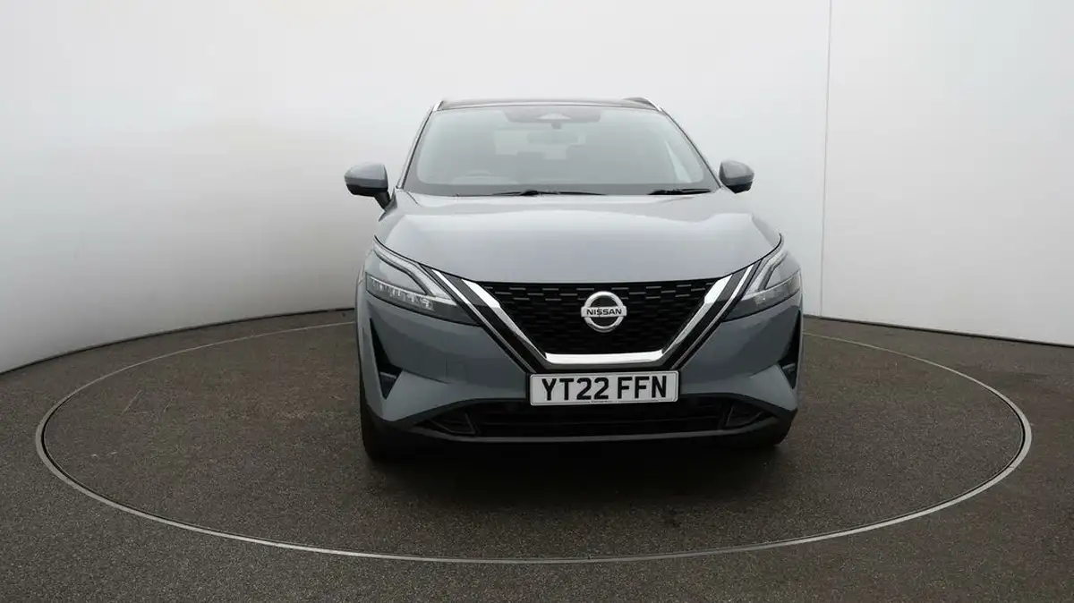 2022-nissan-qashqai-13-dig-t-tekna-158ps-xtronic-big-2