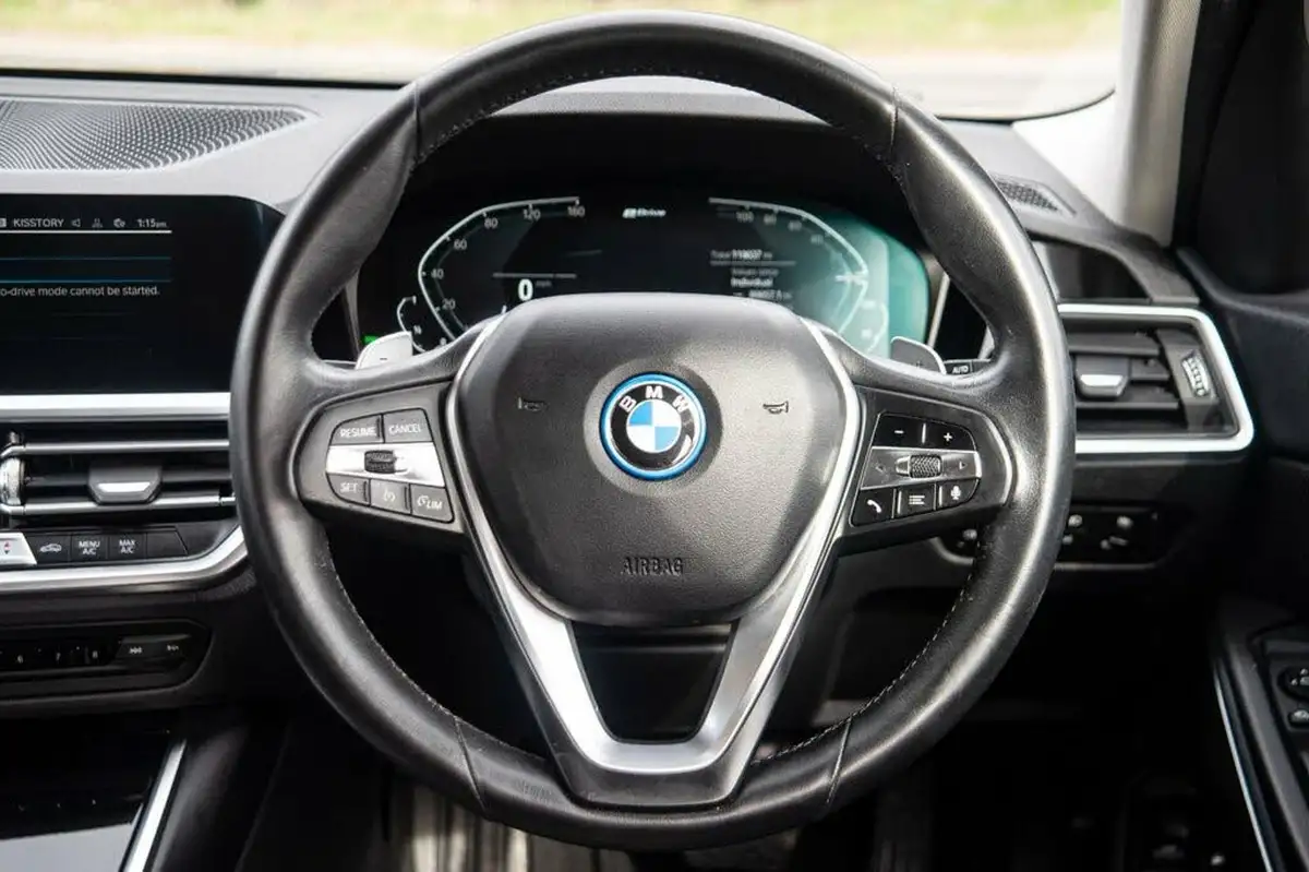 2021-bmw-3-series-20-330e-se-pro-touring-5d-big-10