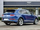 2022-bentley-bentayga-40-v8-small-10