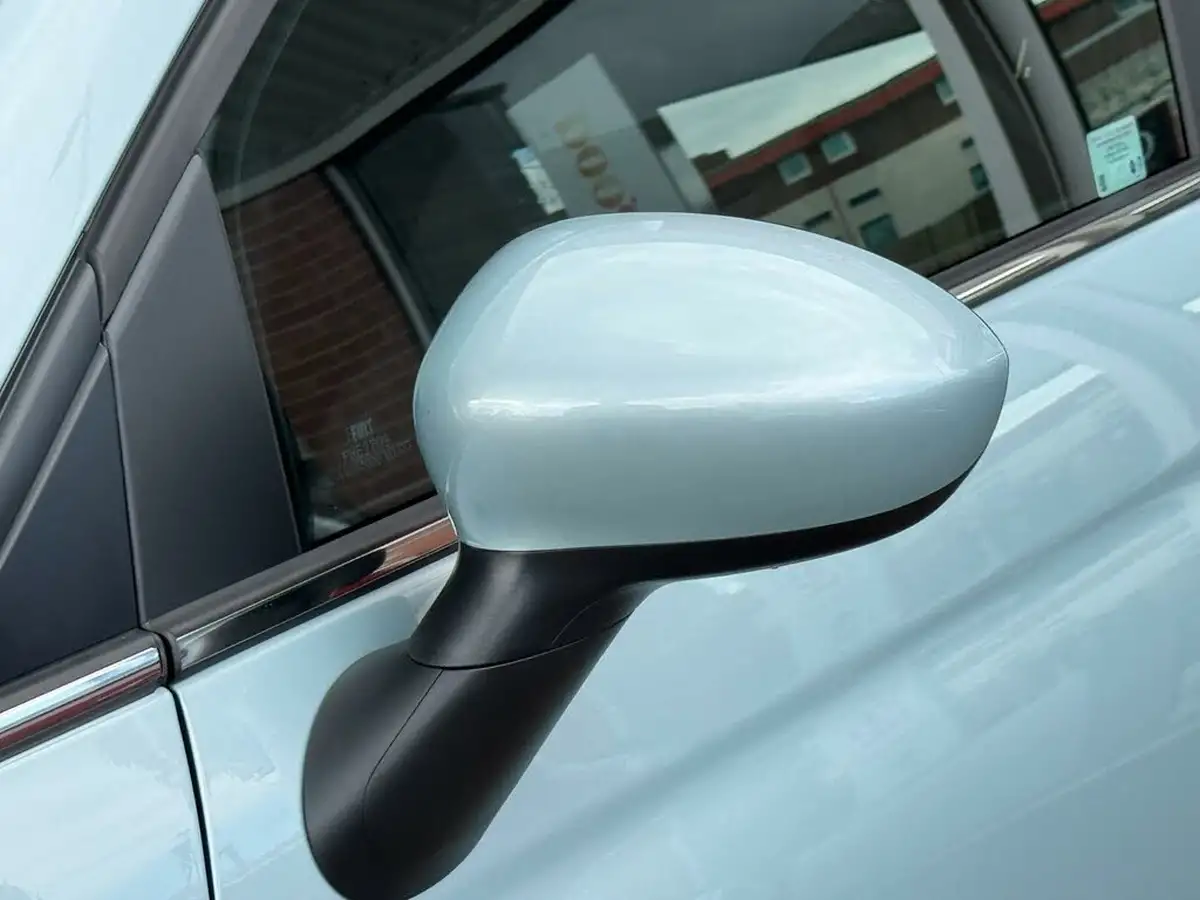 2024-fiat-500-10-top-big-30