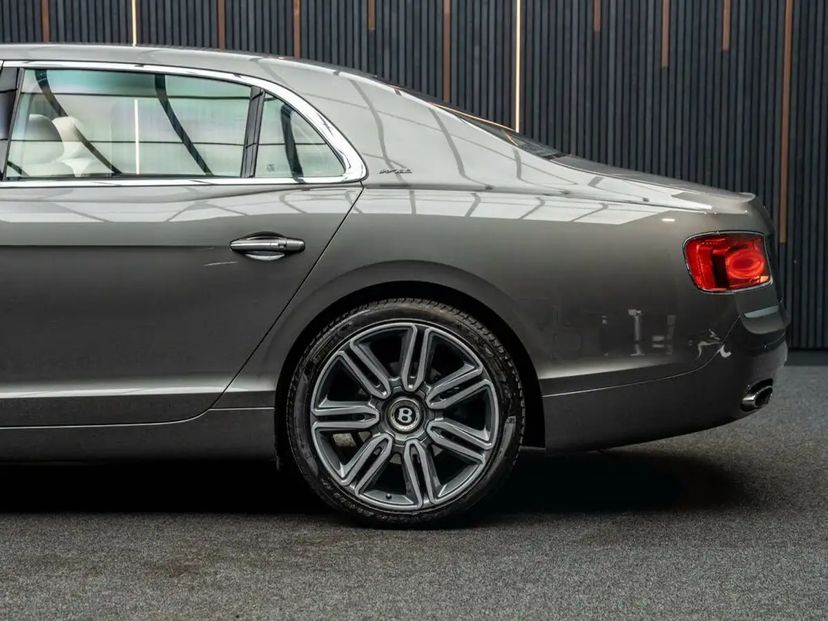 2016-bentley-flying-spur-60-big-16