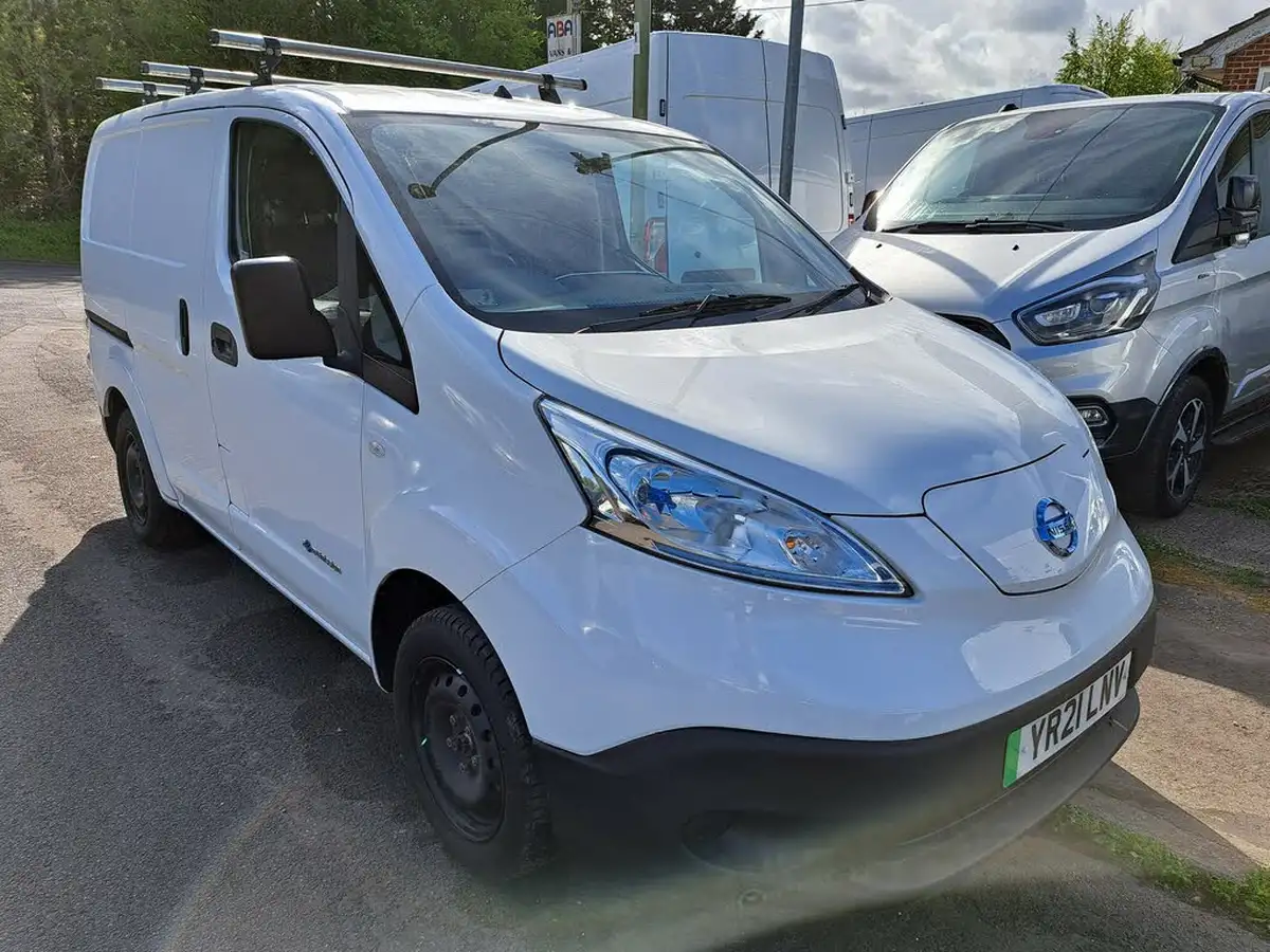 2021-nissan-env200-e-visia-panel-van-auto-big-1