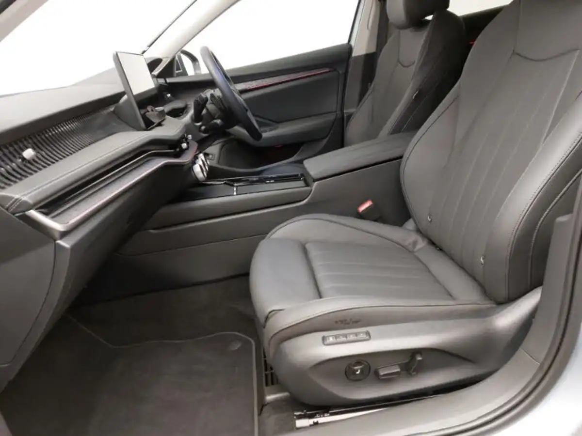2024-skoda-superb-big-4