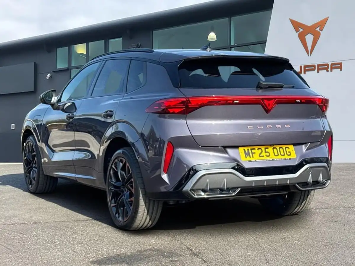 2025-cupra-terramar-15-e-hybrid-vz-first-edition-big-1
