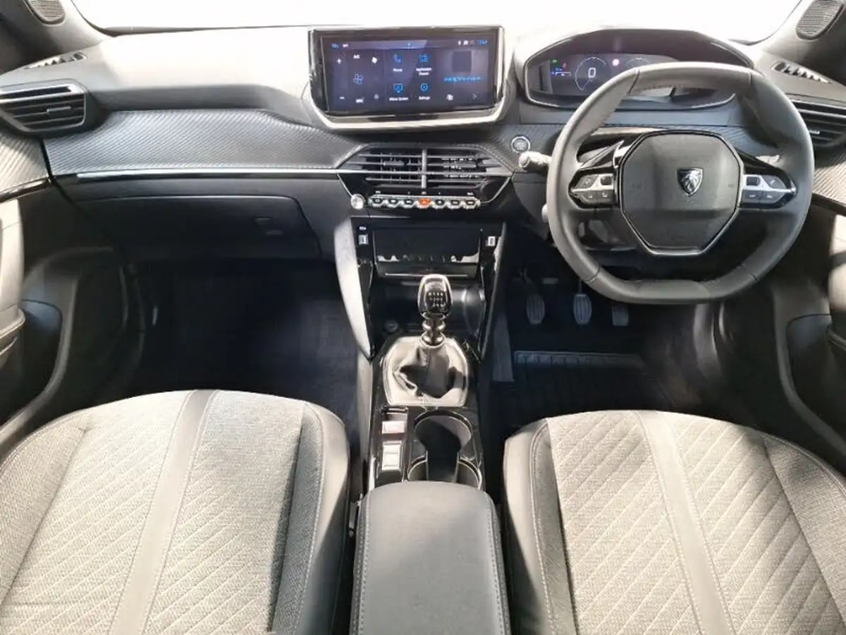 2024-peugeot-2008-suv-12-puretech-allure-130ps-big-2