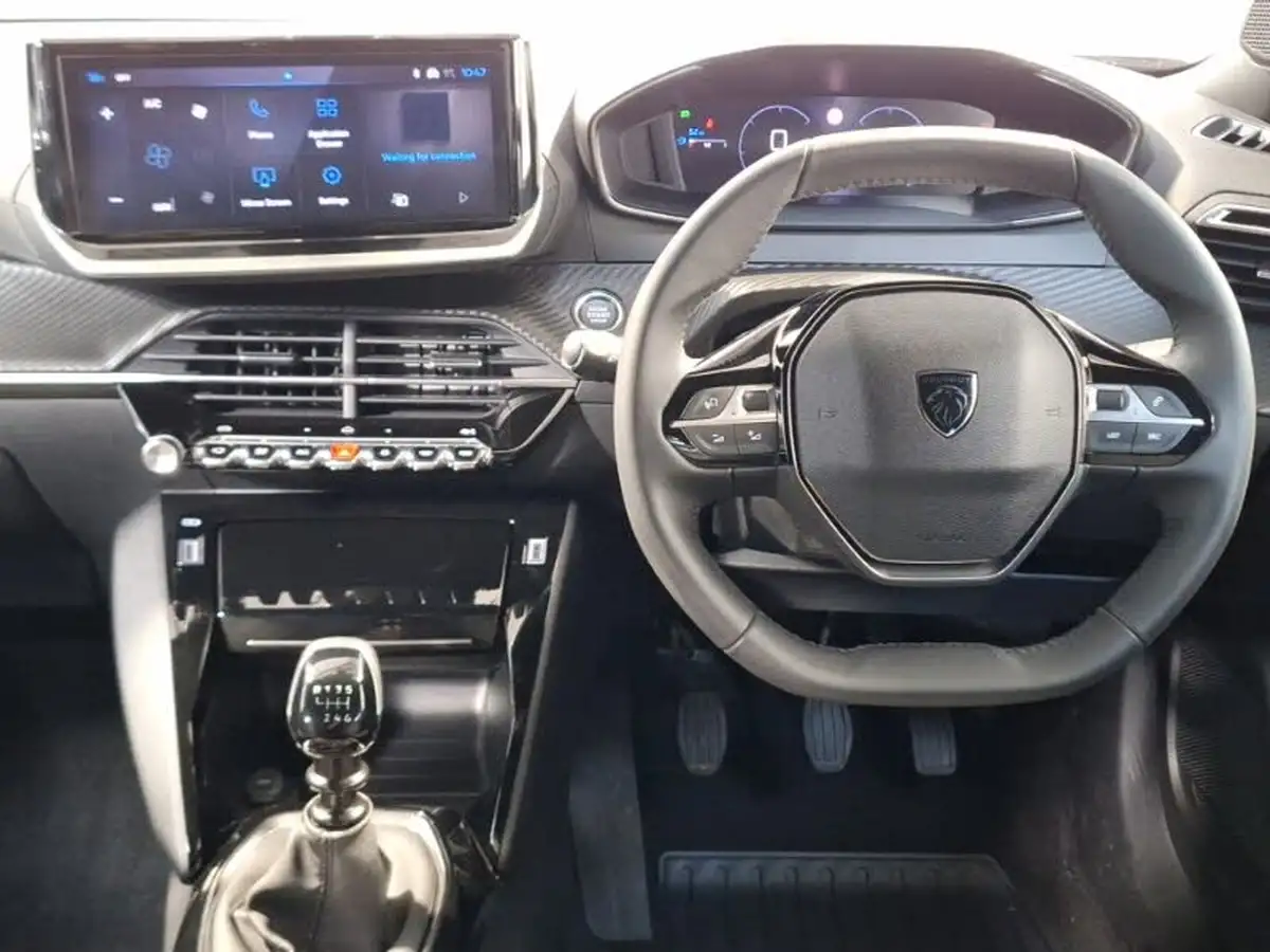 2024-peugeot-2008-suv-12-puretech-allure-130ps-big-6