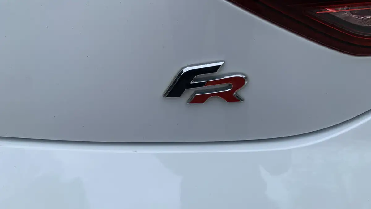 2019-seat-leon-15-tsi-evo-fr-sport-150ps-hatchback-dsg-big-43