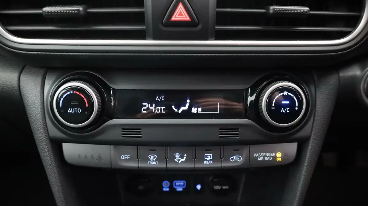 2019-hyundai-kona-10-t-gdi-premium-se-big-12