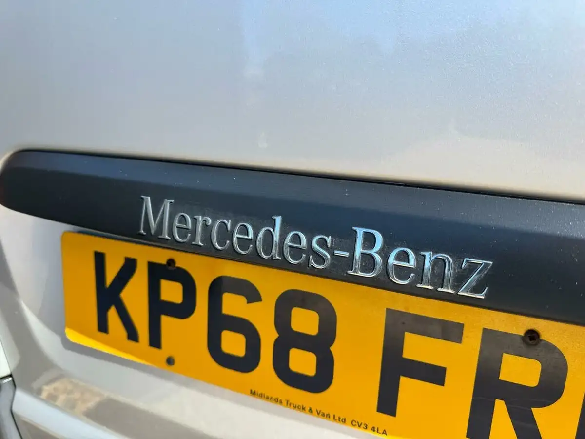 2017-mercedes-benz-vito-16cdi-111cdi-panel-long-big-12