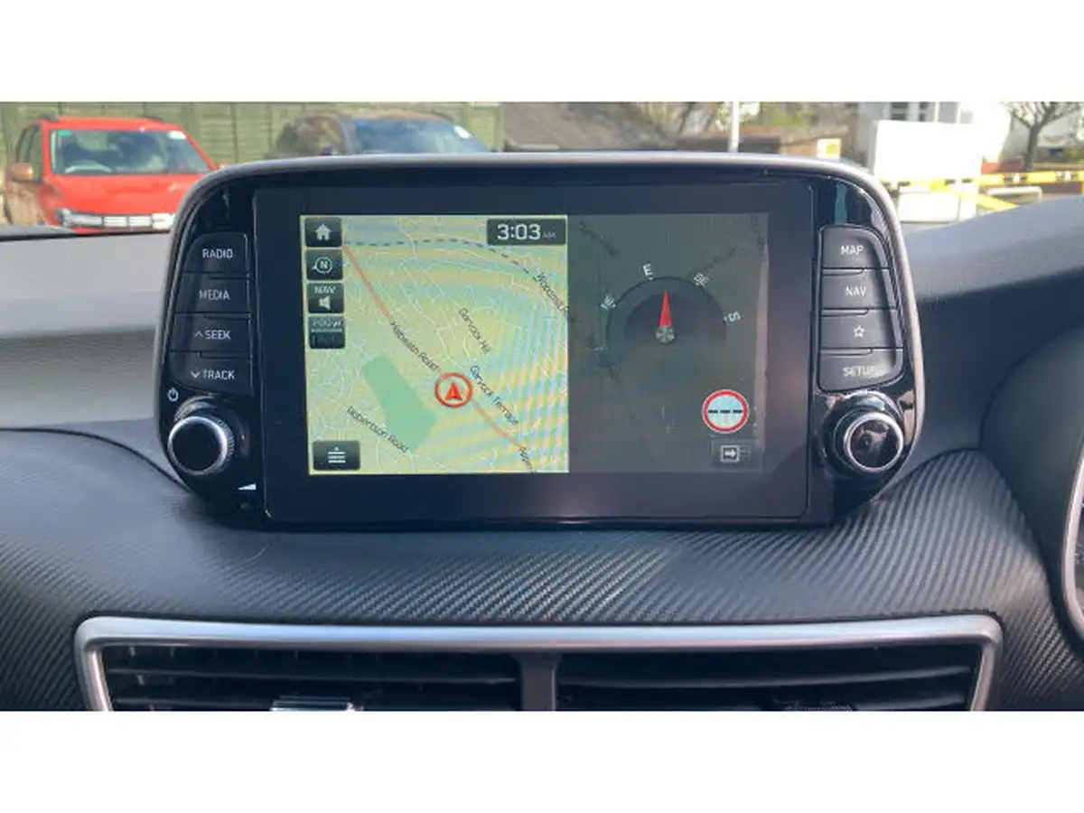 2018-hyundai-tucson-16-gdi-se-nav-big-11