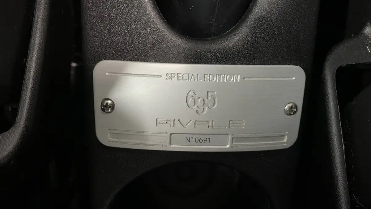 2018-abarth-695c-14-tjet-rivale-182ps-mta-big-52