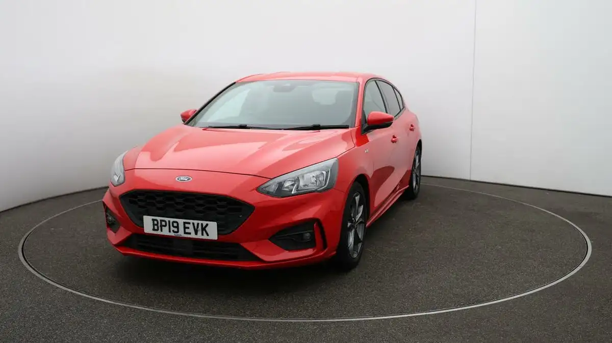 2019-ford-focus-10t-st-line-hatchback-big-28