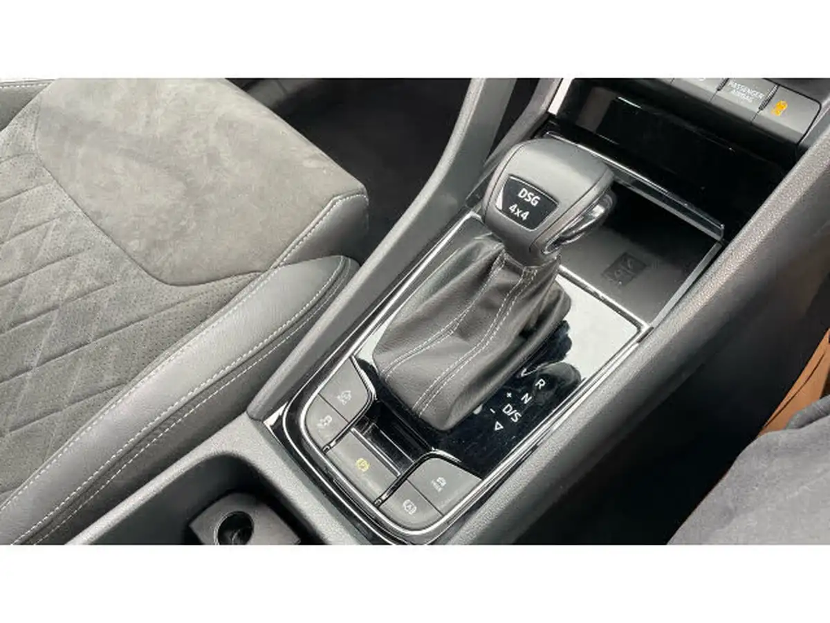 2021-skoda-kodiaq-20-tsi-sportline-big-26
