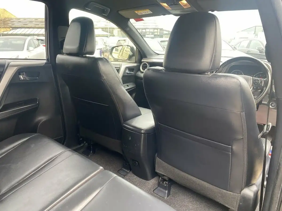 2017-toyota-rav4-20d-4d-excel-tss-navi-big-19