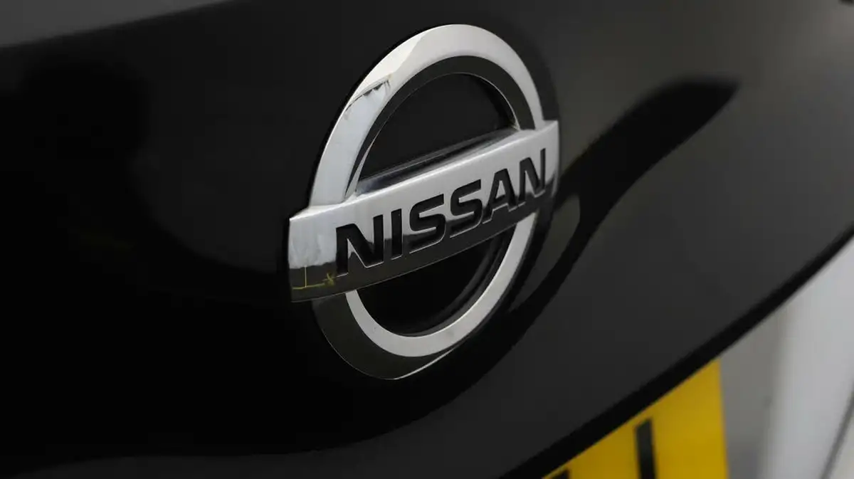 2021-nissan-leaf-e-tekna-big-19