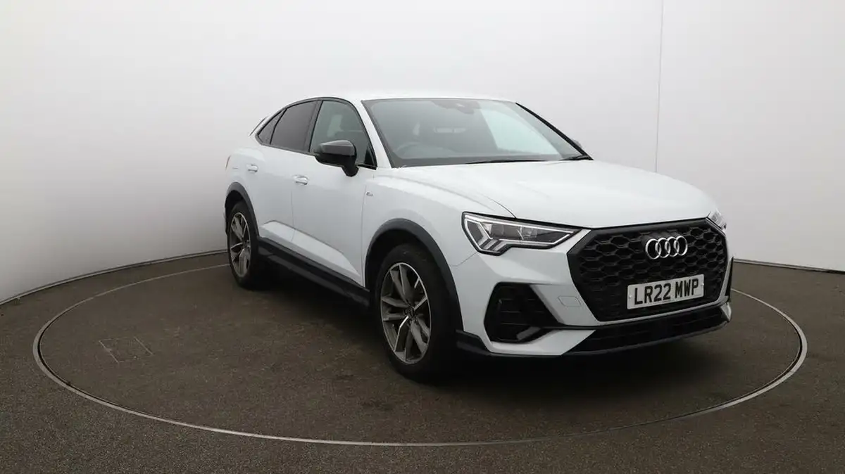 2022-audi-q3-15-35-tfsi-black-edition-cod-sportback-s-tronic-big-35