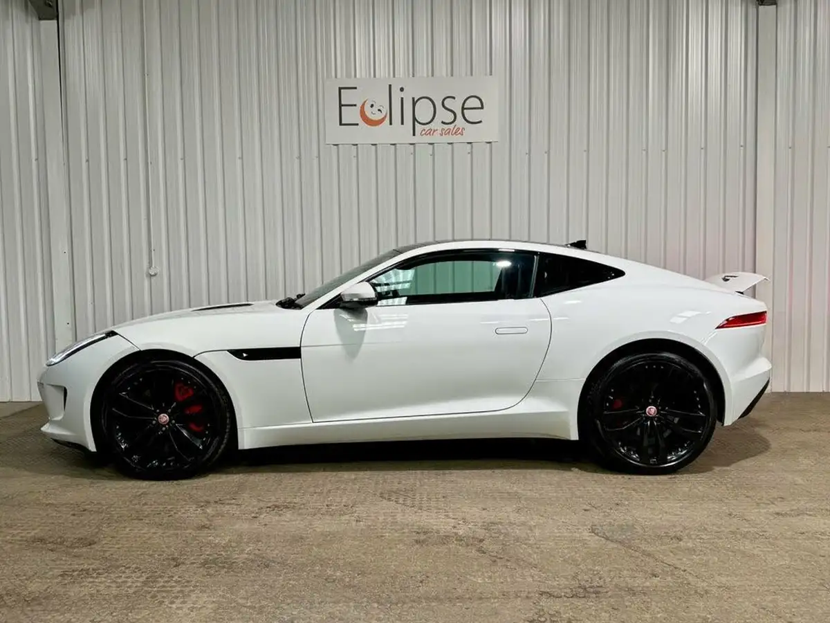 2015-jaguar-f-type-30-s-coupe-quickshift-big-7