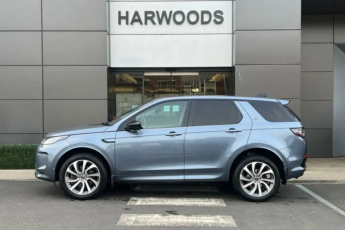 2021-land-rover-discovery-sport-20-d200-r-dynamic-hse-big-12