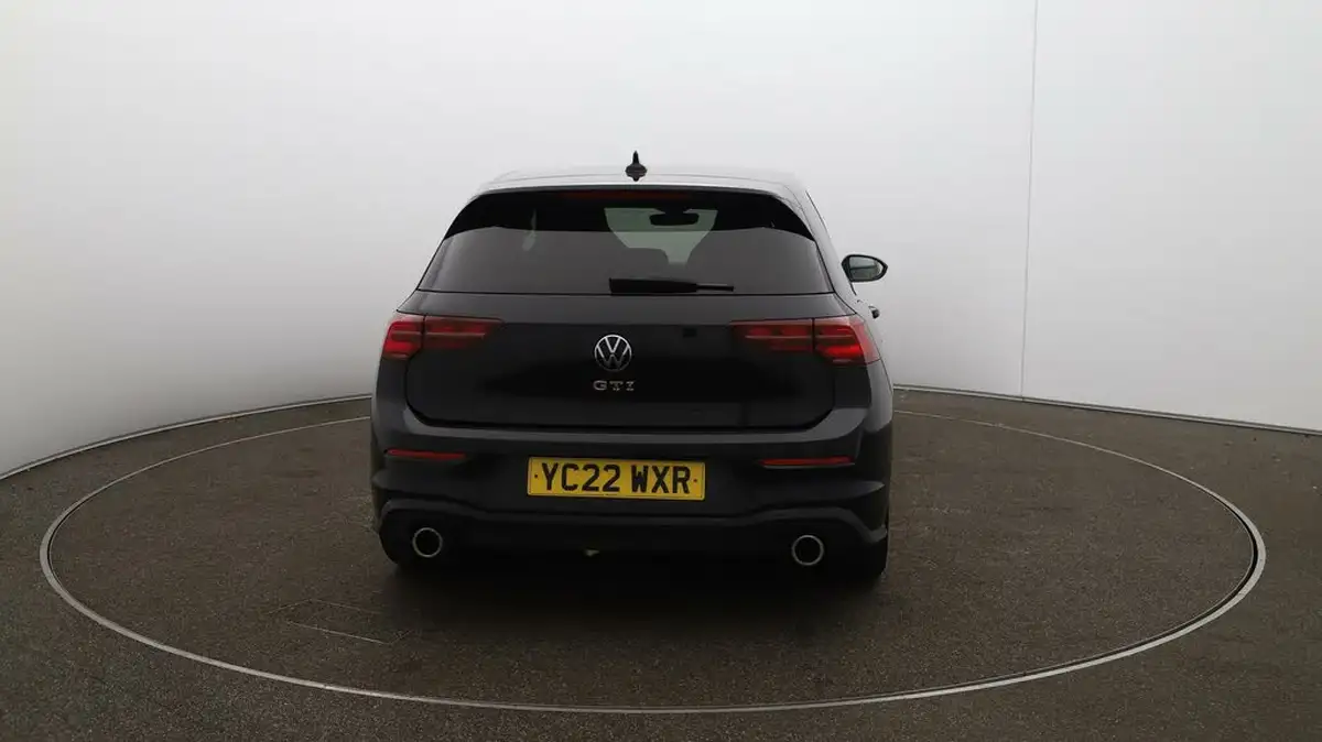 2022-volkswagen-golf-20-tsi-gti-dsg-big-49