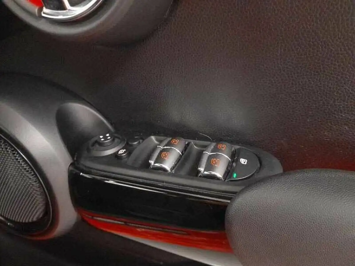 2019-mini-cooper-20-cooper-s-sport-189bhp-hatchback-5d-auto-big-27