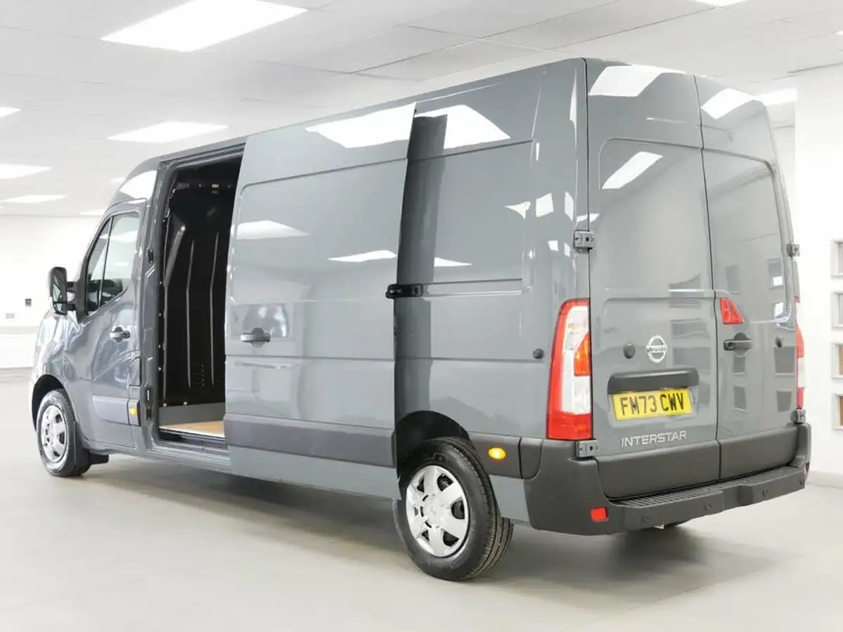 2024-nissan-interstar-23dci-f35-l3h2-tekna-135pseu6d-panel-van-big-20