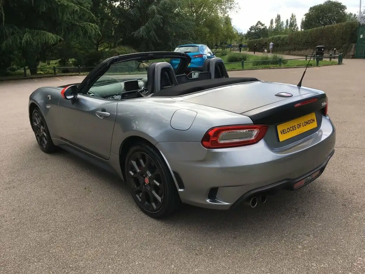 2018-abarth-124-14-multiair-spider-auto-big-6