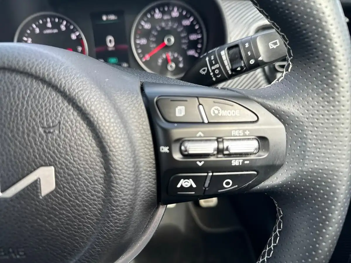 2023-kia-stonic-10-t-gdi-gt-line-s-118bhp-big-21
