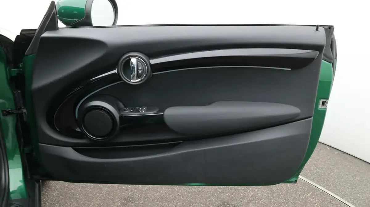 2023-mini-cooper-e-cooper-s-2-big-15