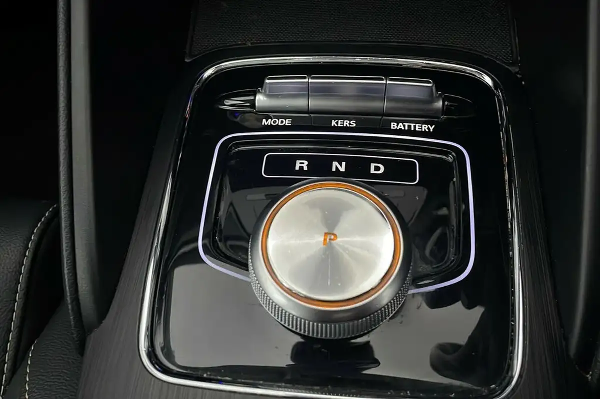 2020-mg-zs-suv-e-exclusive-ev-big-11