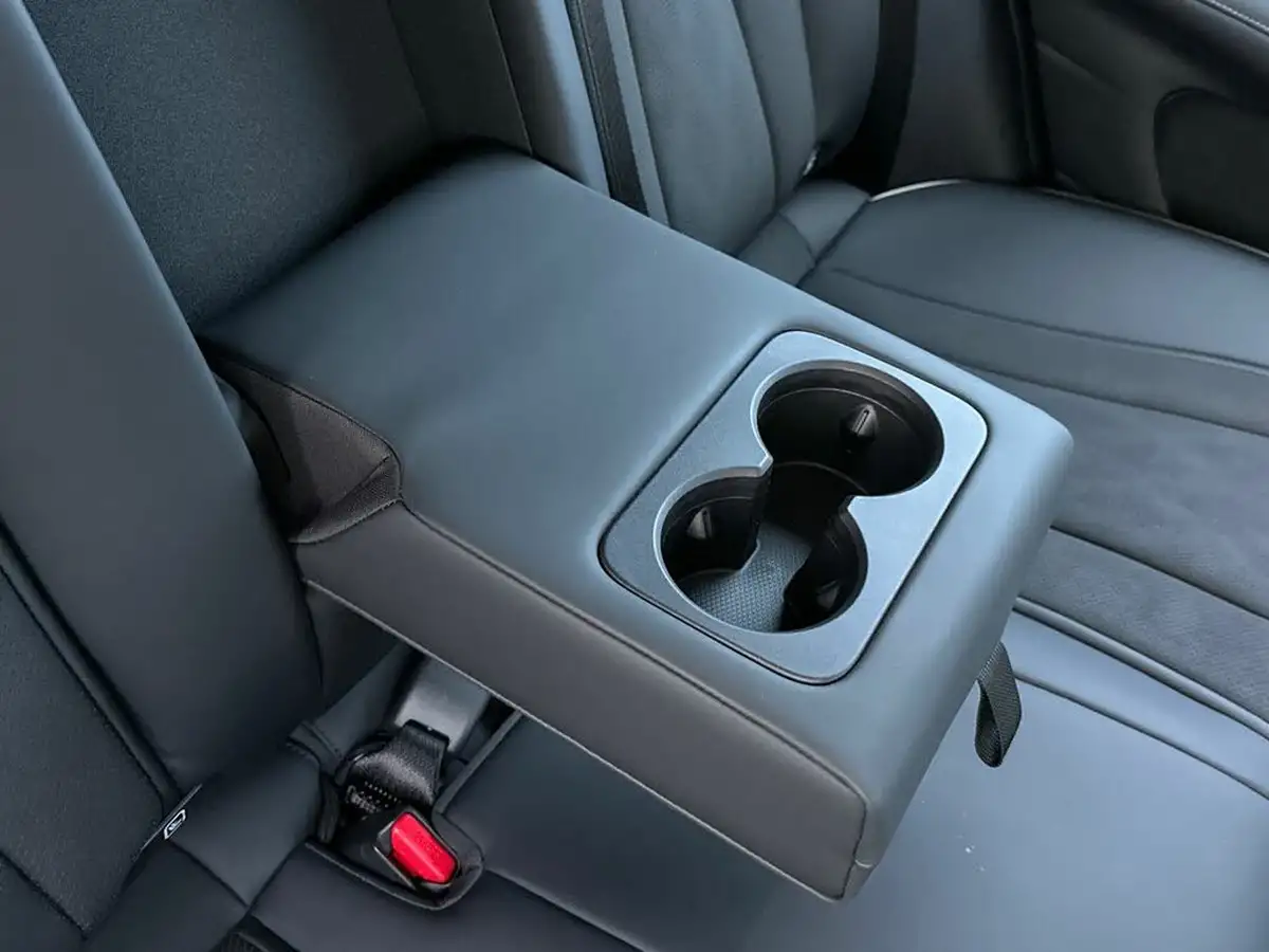 2024-byd-dolphin-e-comfort-big-26