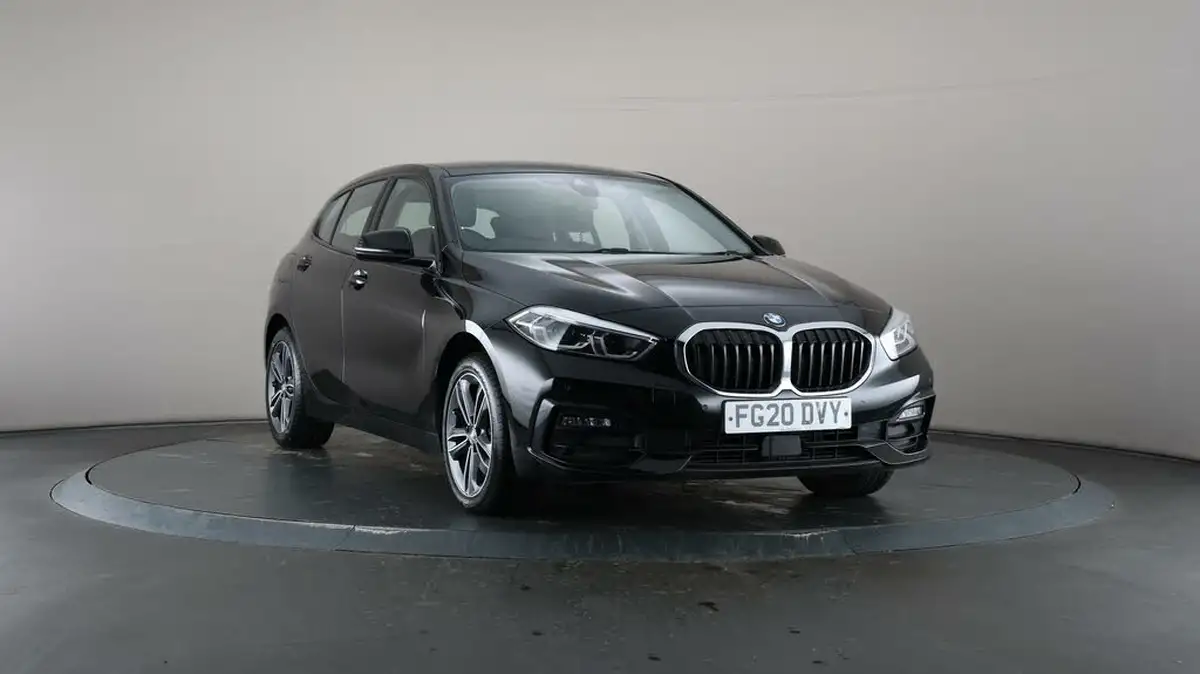 2020-bmw-1-series-15td-116d-sport-big-43