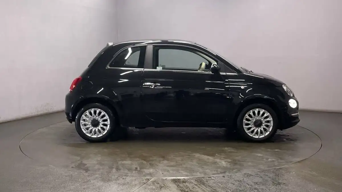 2024-fiat-500c-10-big-8