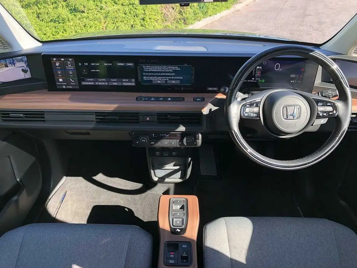 2021-honda-honda-e-e-advance-16in-big-3