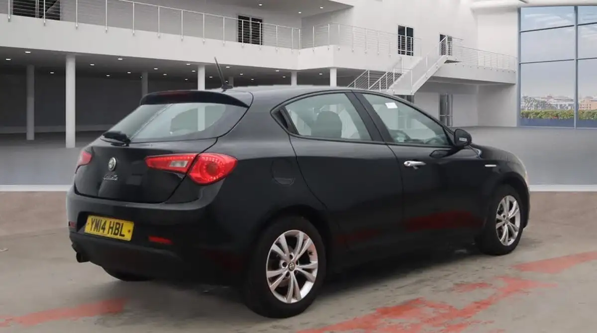 2014-alfa-romeo-giulietta-14-progression-big-3