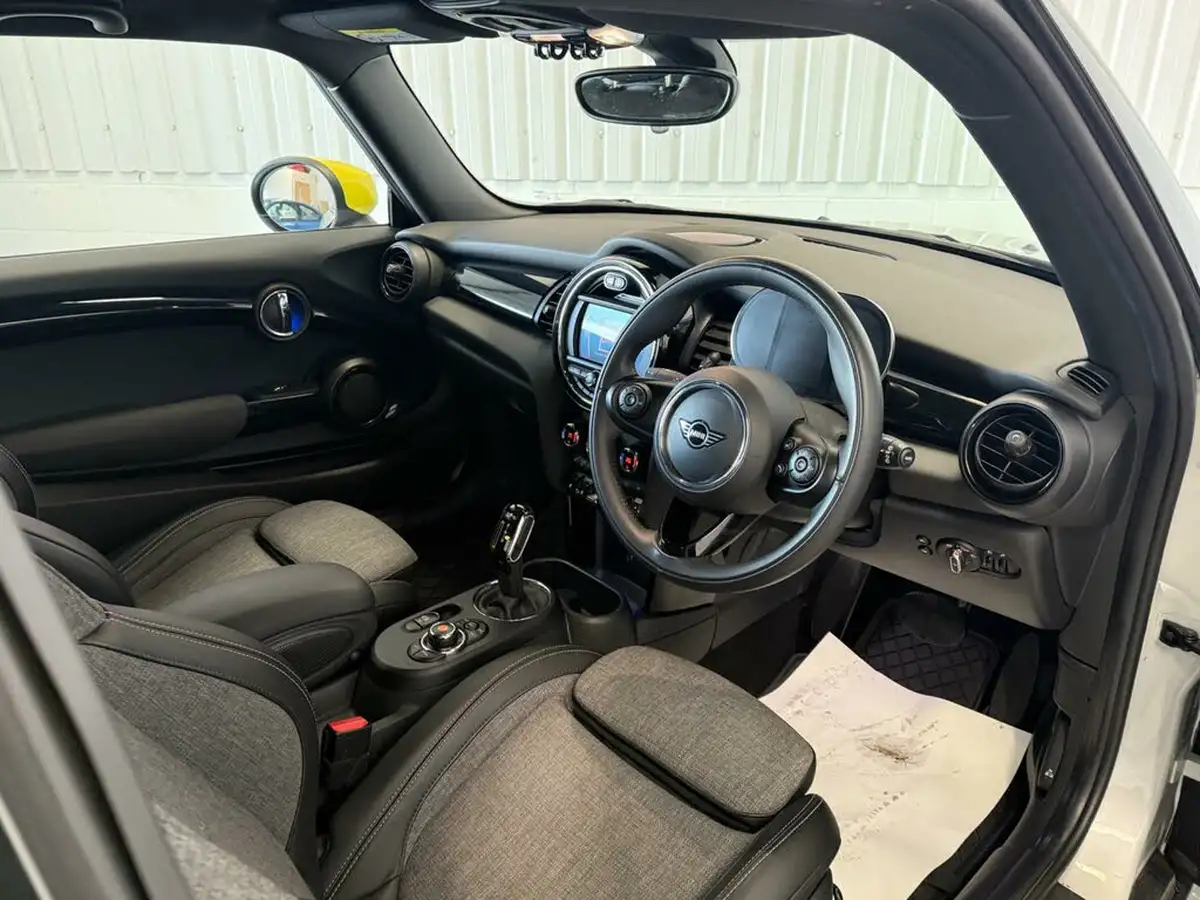 2021-mini-cooper-e-cooper-s-2-big-12
