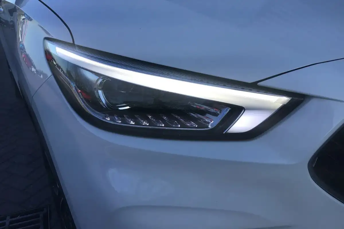 2022-mg-zs-suv-15-vti-tech-exclusive-big-23