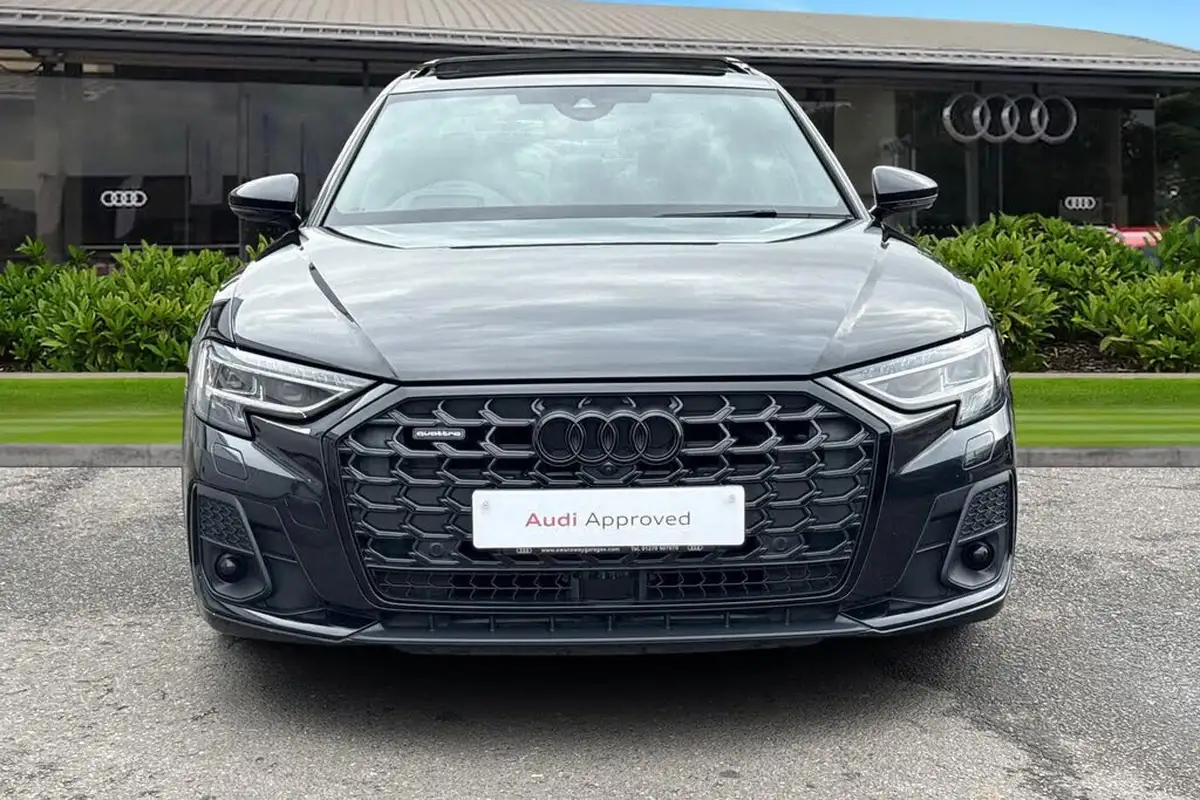 2022-audi-a8-30-50-tdi-black-edition-big-5