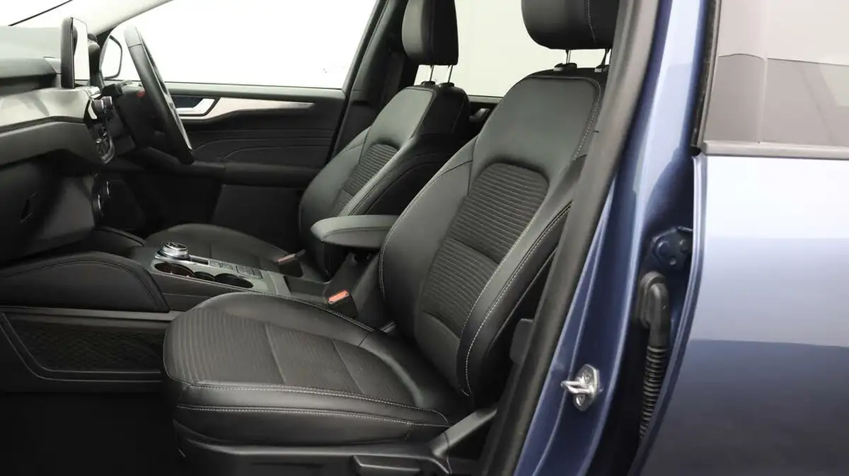 2022-ford-kuga-15-titanium-edition-auto-big-13