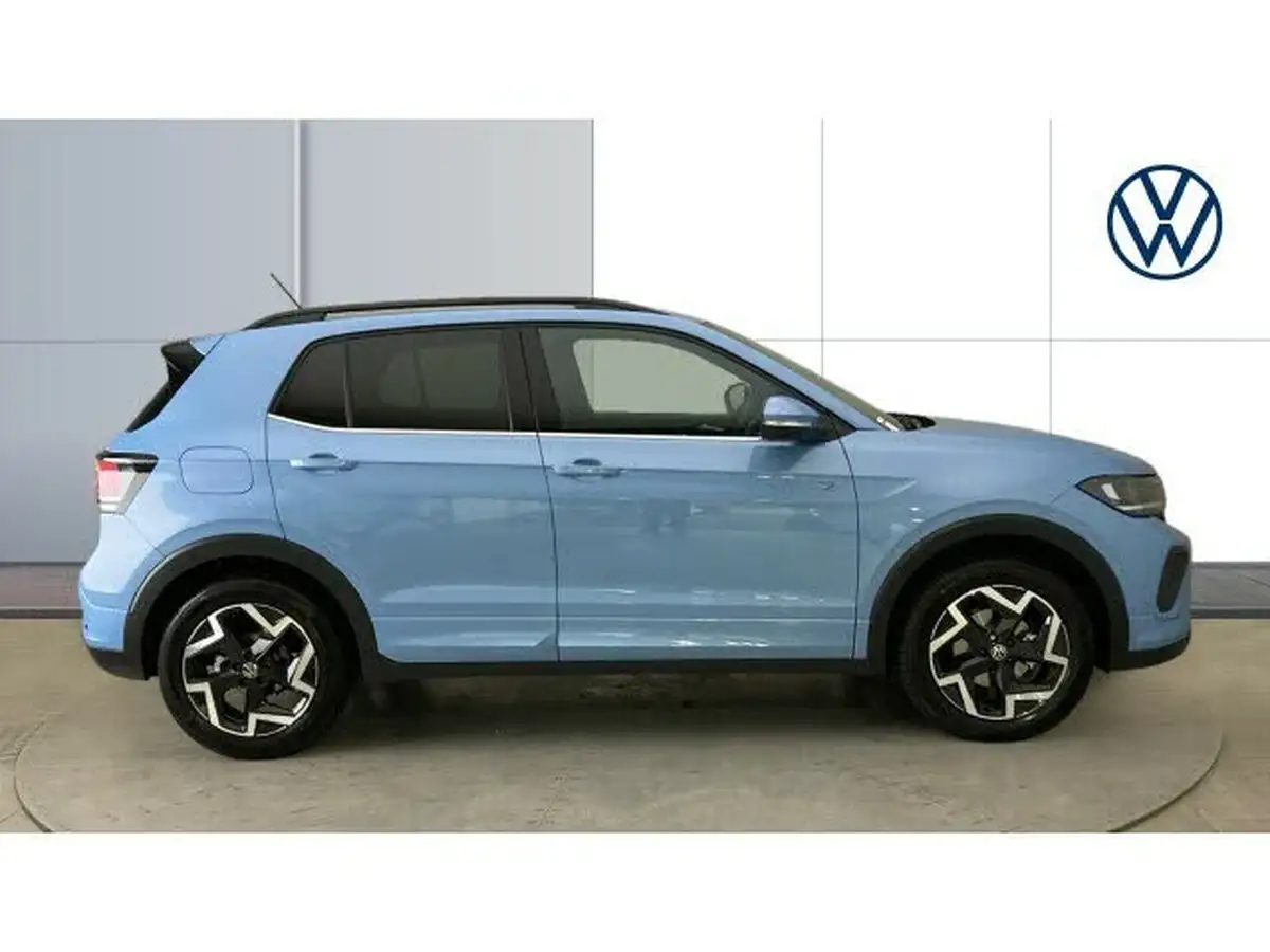 2025-volkswagen-t-cross-10-tsi-r-line-big-3
