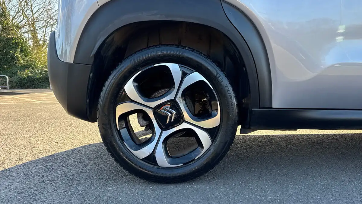 2020-citroen-c3-aircross-12-puretech-flair-130ps-ss-eat6-big-15