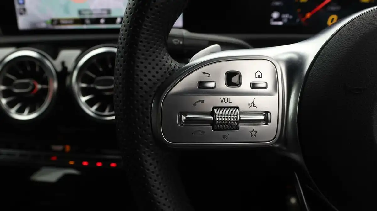 2022-mercedes-benz-a-class-13-a180-amg-line-executive-edition-saloon-4d-7g-dct-big-20
